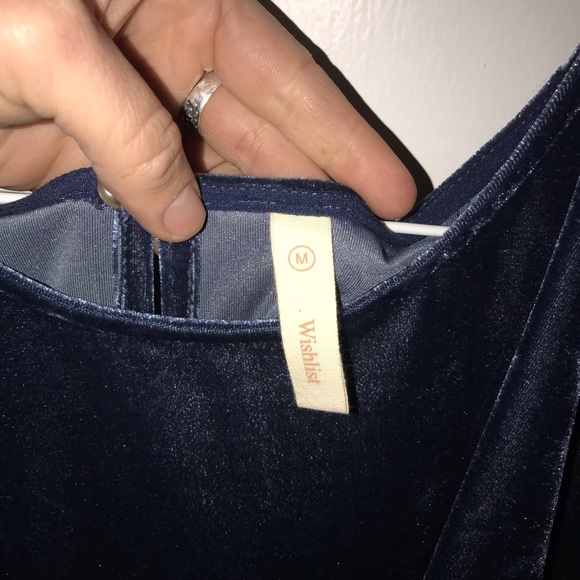 Velvet short sleeve shirt - Picture 3 of 3